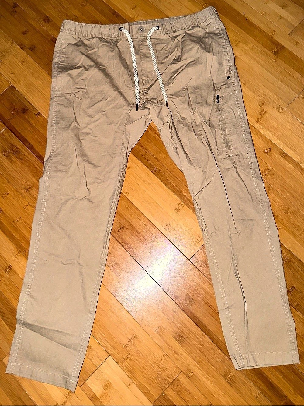 George Cargo Jogger Pants in Brown Size Large